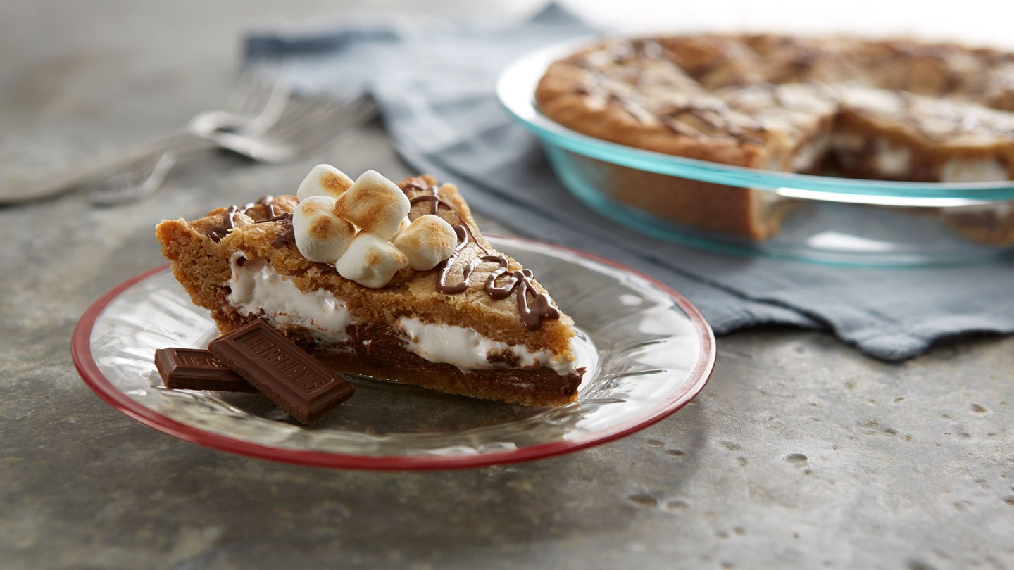 Smores Blondie Pie