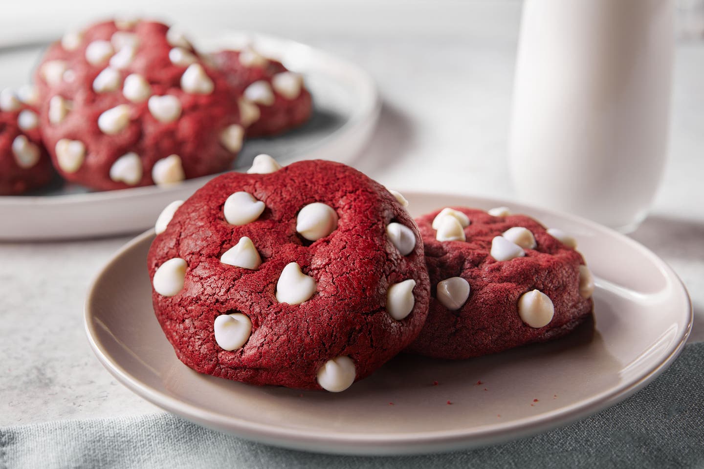 red velvet hersheys cream cheese chip cookies